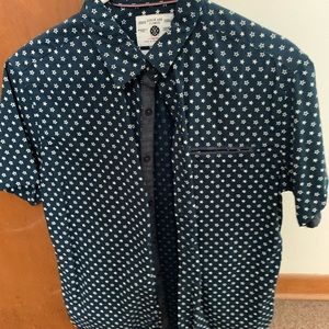 Assorted shirts
